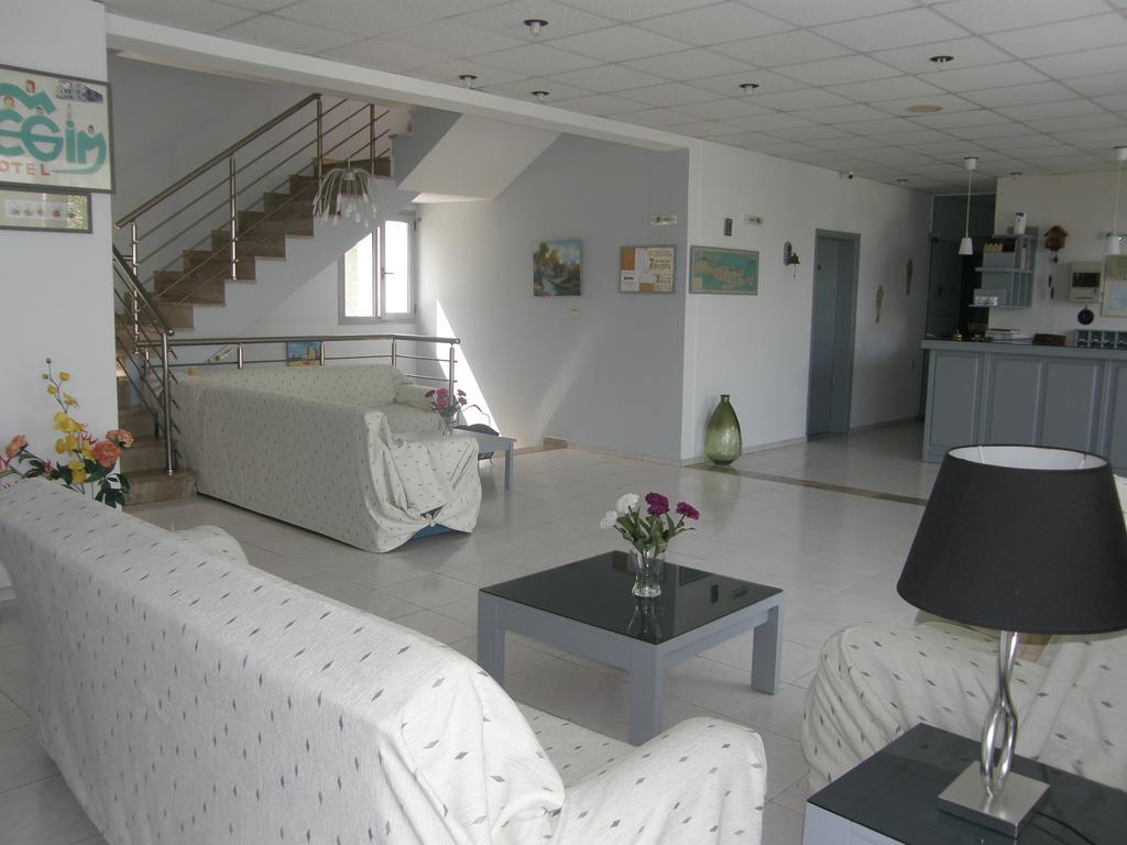 Megim Hotel Paleokhóra Eksteriør bilde